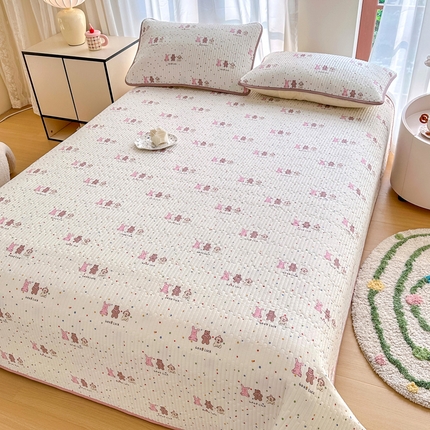 القطن النقي من السرير المبطن ناعمًا ناعمًا