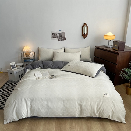 طبقة سرير البوليستر مجموعة تصميم سلس الحد الأدنى