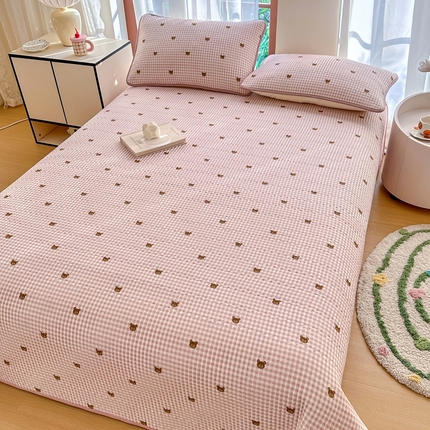 القطن النقي من السرير المبطن ناعمًا ناعمًا